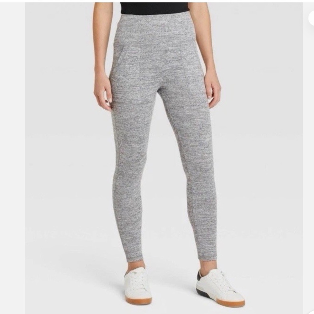 Cozy Soft Heather Grey Leggings with Pockets